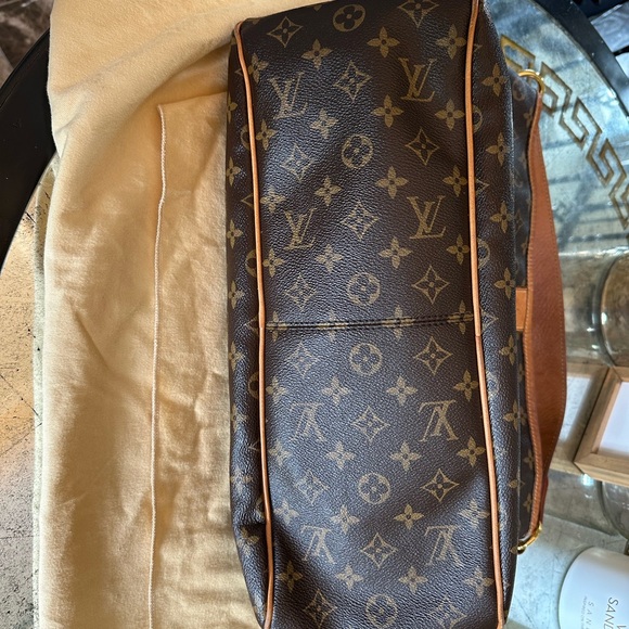 LOUIS VUITTON Authentic 
Monogram Delightful MM - Picture 6 of 8